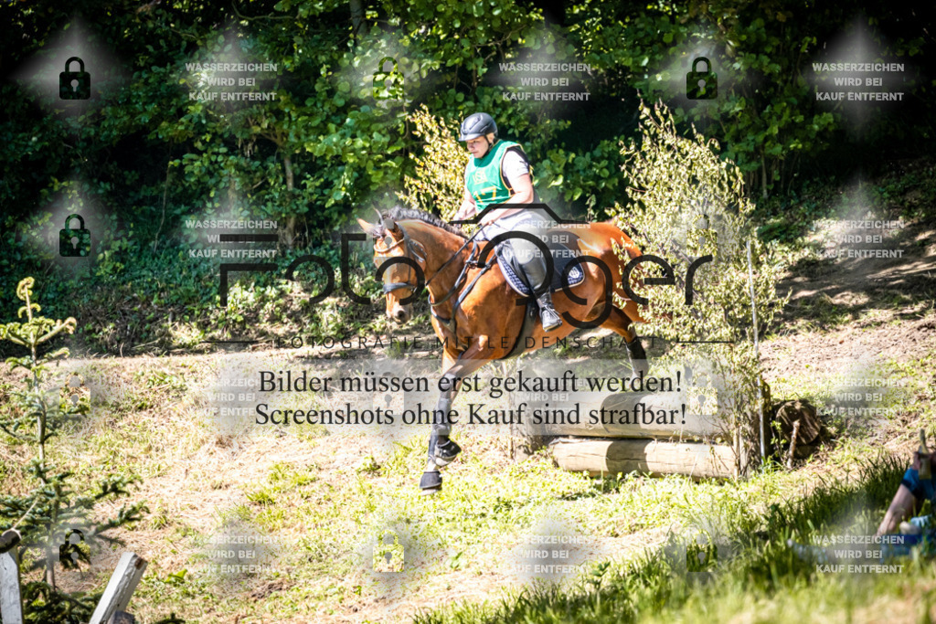 A1_Vielseitigkeitsturnier Melle Oldendorf-15c-0223 | Entdecke hochwertige Reitturnierfotos von Foto Oger. Professionell, emotional und authentisch – jetzt Lieblingsmomente im Shop bestellen.Deutschlandweite Turnierfotografie. - Realisiert mit Pictrs.com