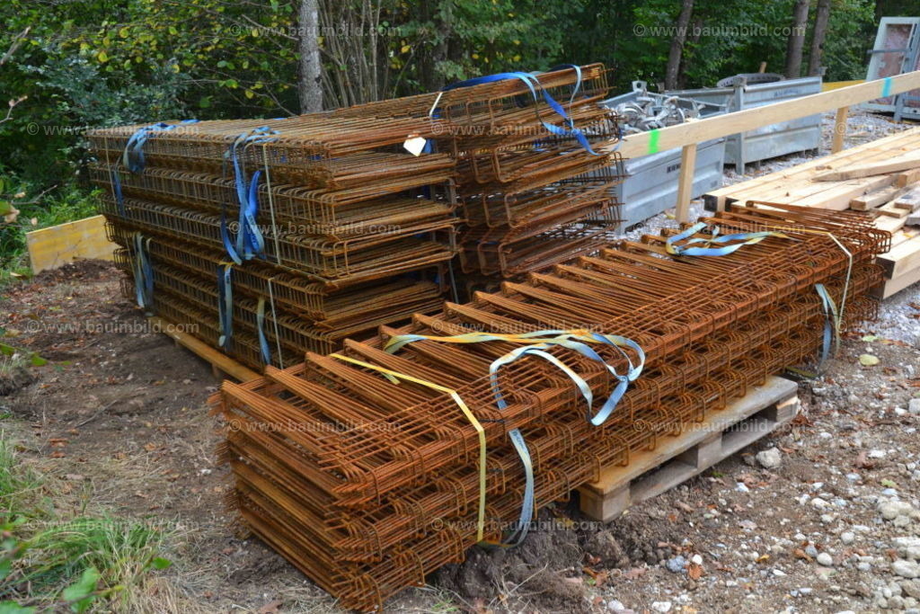 bib-lg01-baustelleneinrichtung-0071 | Nach LV-Leistungsgruppen sortierte Detailfotos über den Bau eines Hauses. Alle Hausbau-Bilder direkt vom Urheber und Autor der Website Haus-Selber-Bauen.com
