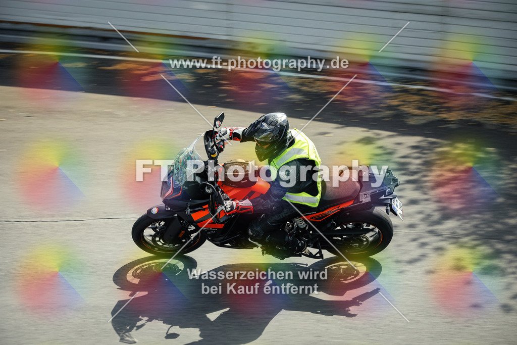 OBK_Mai_Volker_Adam-10666 | Hier findet Ihr Bilder von Touristenfahrten auf der Nürburgring Nordschleife oder von anderen Veranstaltungen die ich besucht habe. Viel Spass beim Durch Schauen 