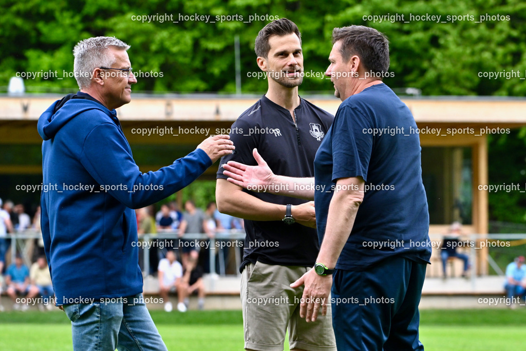 ATUS Velden vs. SV Dellach Gail | Sportlicher Leiter ATUS Velden Hannes Teppan, Headcoach ATUS Velden Marcel Günther Kuster, Headcoach Dellach Gail Wolfgang Wilscher, ATUS Velden vs. SV Dellach Gail, ATUS Velden vs. SV Dellach Gail am 03.05.2025 in Velden (Wald Arena Velden), Austria, (Photo by Bernd Stefan)