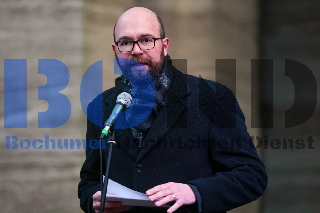 SES_BOCUKR20240223-16 | bond - Realisiert mit Pictrs.com