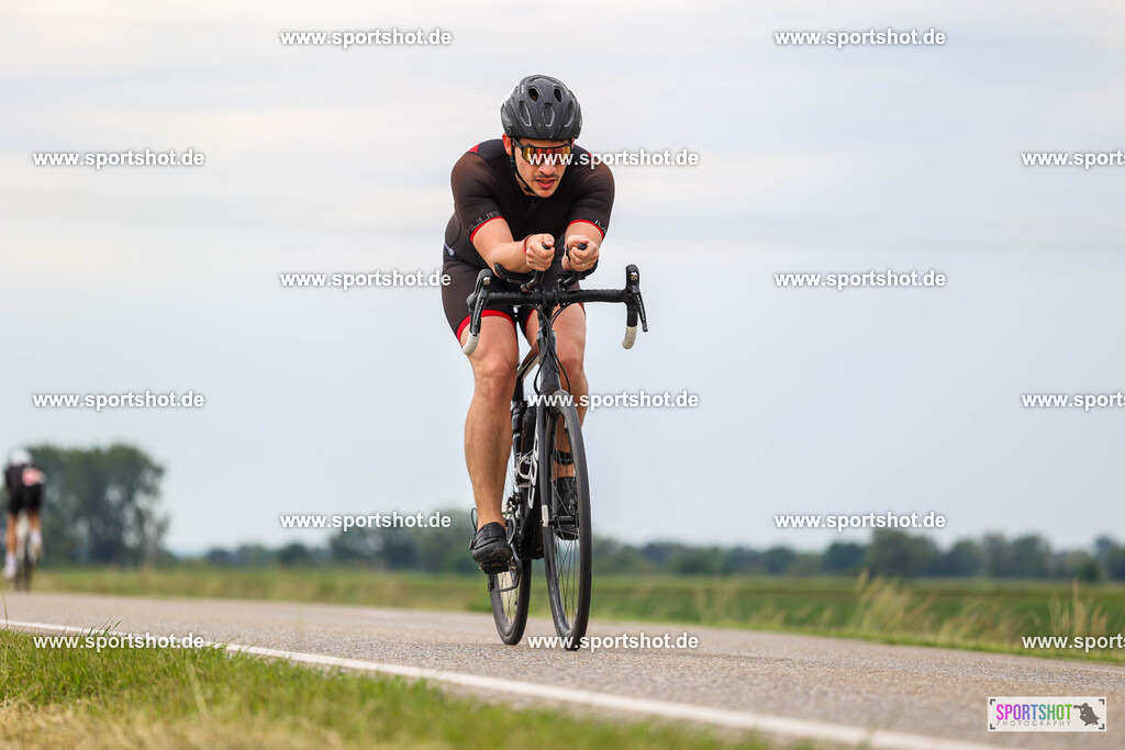 BR8A6015 | Stadttriathlon Erding 2025. #yourpictrs #sportshot_your_pictrs @Sportshotphotography #stadttriathlonerding Copyright: www.sportshot.de
