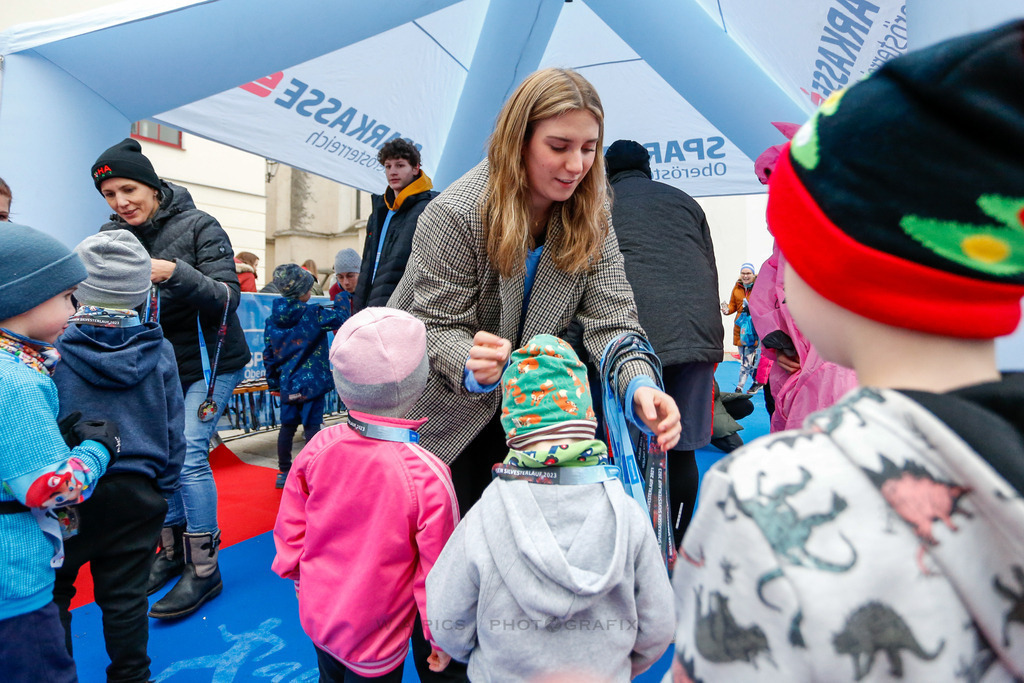 AW_20231231awmac-16 | WELS, 31.12.2023, Sparkasse Silvesterlauf Wels 2023 , Image shows: Photo: WAPICS / Andreas Willdoner