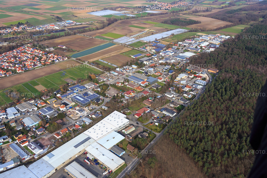 Luftbild: Gewerbegebiet Am Kleinwald mit Hubert Eichenlaub Transporte und Spedition GmbH in Herxheim bei Landau im Bundesland Rheinland-Pfalz in Deutschland. Foto: IMG_086430.jpg vom 26.02.2016 durch Werner Riehm/FLY-FOTO.deHubert Eichenlaub Transporte und Spedition GmbH