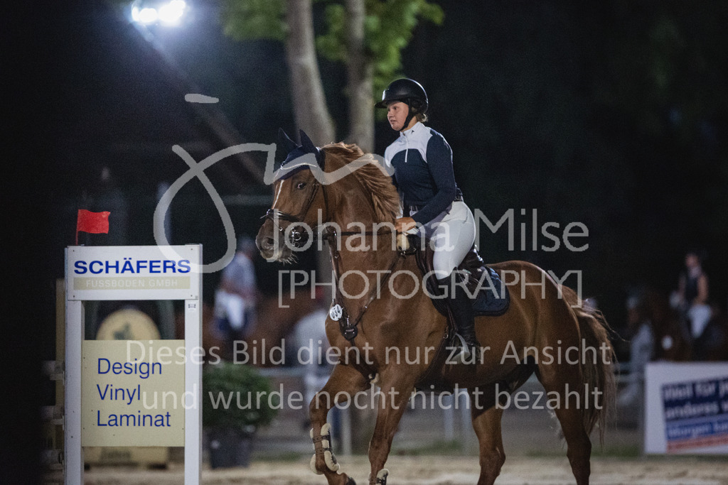 220824_Delbrueck_2-Phasen-L-431 | Deine schönsten Turniermomente als professionelle Fotos! Entdecke hochwertige Pferdesport-Fotografie im Online-Shop. Jetzt Fotos finden & bestellen!