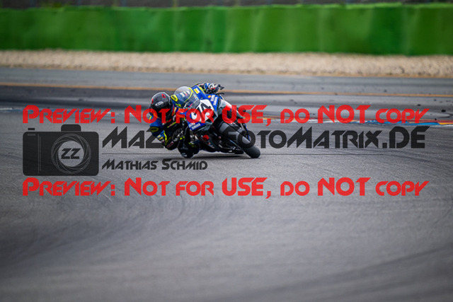 MaZZes_FotoMatrix_220924_9838 | IDM1000