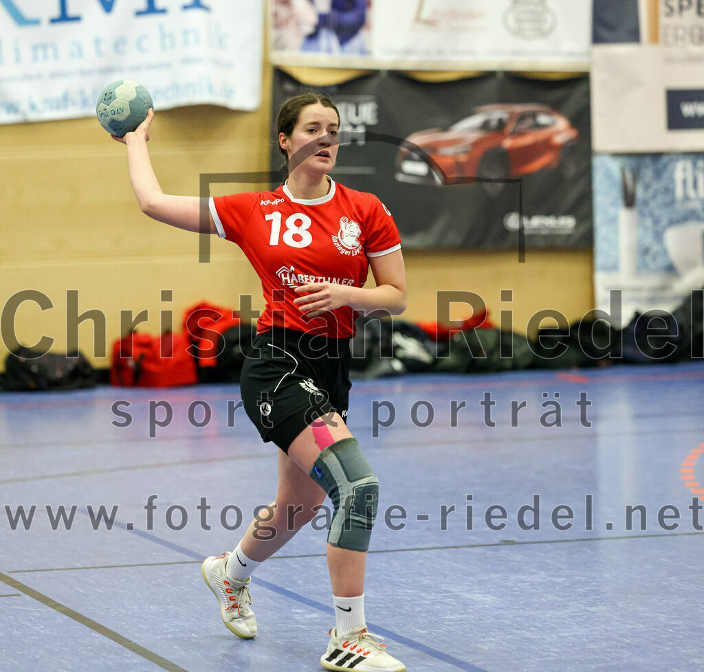 2022-12-04_058_SV_Anzing_gegen_TSV_Uebersee | Anzing, Deutschland, 04.12.2022:
Handball, Bezirksliga 2022 / 2023, 8. Spieltag, SV Anzing gegen TSV Übersee, Endergebnis: 29:24

Virag Varga (SV Anzing, #18)

Foto: Christian Riedel / fotografie-riedel.net