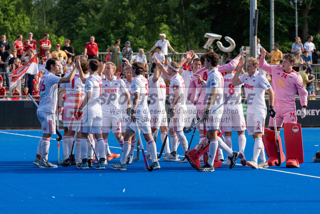 Final4_20250531-1736-HK108095 | Krefeld, Deutschland, 31.05.2025:  Feldhockey Final4 2025 – „Deutsche Feldhockey-Meisterschaften 2025“ im Gerd-Wellen-Hockeyanlage am 31.05.2025 in Krefeld, Deutschland. (Foto von Kramhöller/Fehrmann/Kaste)Krefeld, Germany, 31.05.2025: Feldhockey Final4 2025 – „Deutsche Feldhockey-Meisterschaften 2025“ in Gerd-Wellen-Hockeyanlage at 31.05.2025 in Krefeld, Deutschland. (Foto from Kramhöller/Fehrmann/Kaste)