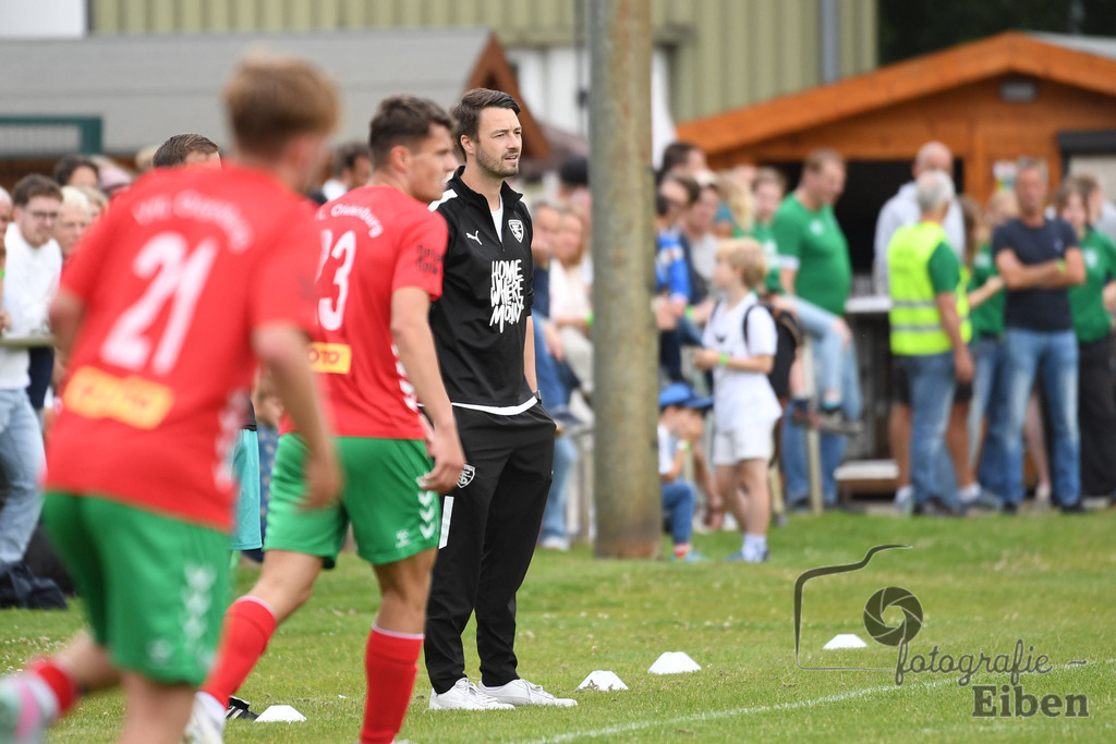 Sport-Duwe Cup | Sport-Duwe Cup Oldenburg; TuS Eversten (mint)-VFL Oldenburg (rot) am 05.07.2025 in Oldenburg (Sportanlage TuS Eversten), Photo: Philip Eiben 2025 - Realisiert mit Pictrs.com