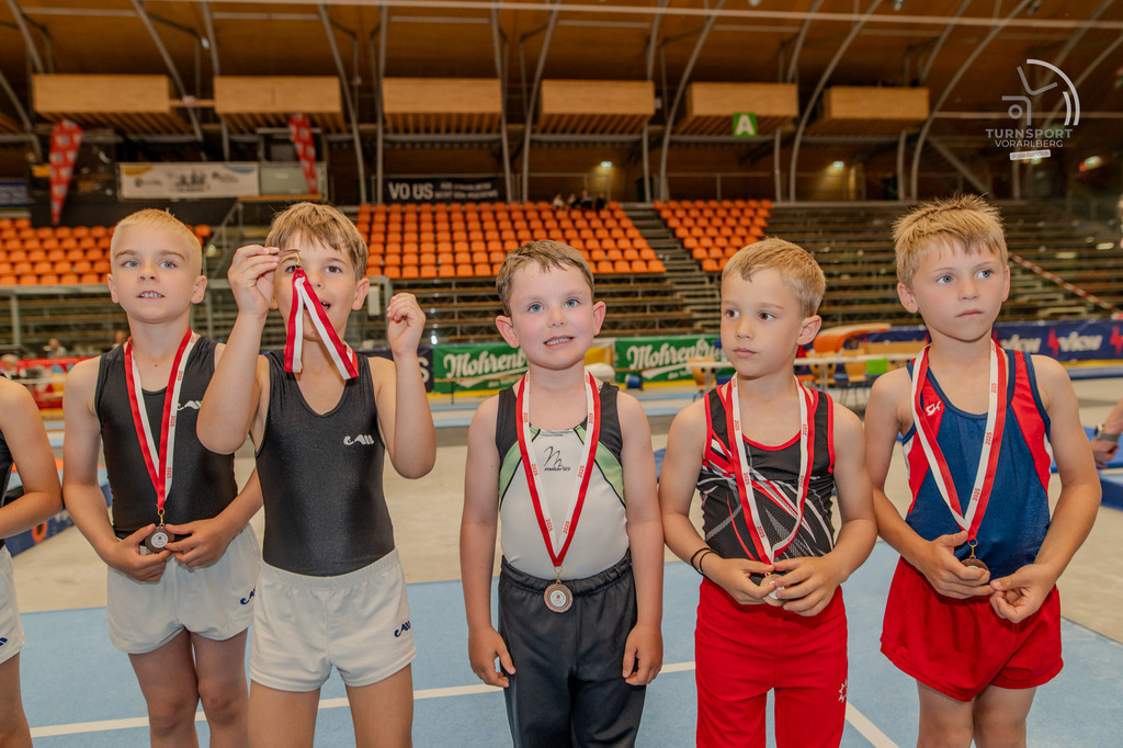 DSC_1615 | "Fussifoto.com – Ihr Ansprechpartner für hochwertige Fotografie! Entdecken Sie kreative Bilder und professionelle Dienstleistungen. Kontaktieren Sie uns für Ihre Projekte!"