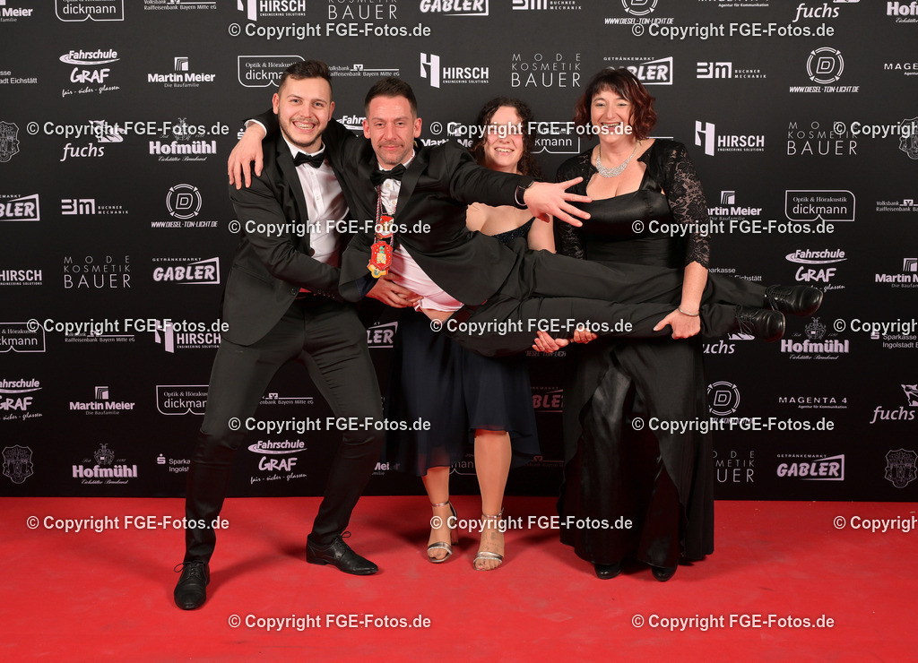 20240114-fge-fotos-0398 | Eröffnungsball der FGE am 14.01.2024 im Alten Stadttheater in Eichstätt. - Realisiert mit Pictrs.com