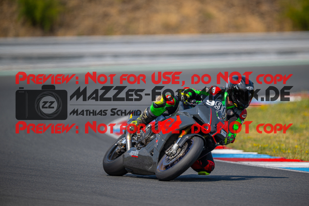 MaZZes-Fotomatrix-20260805-527904 | OPEN