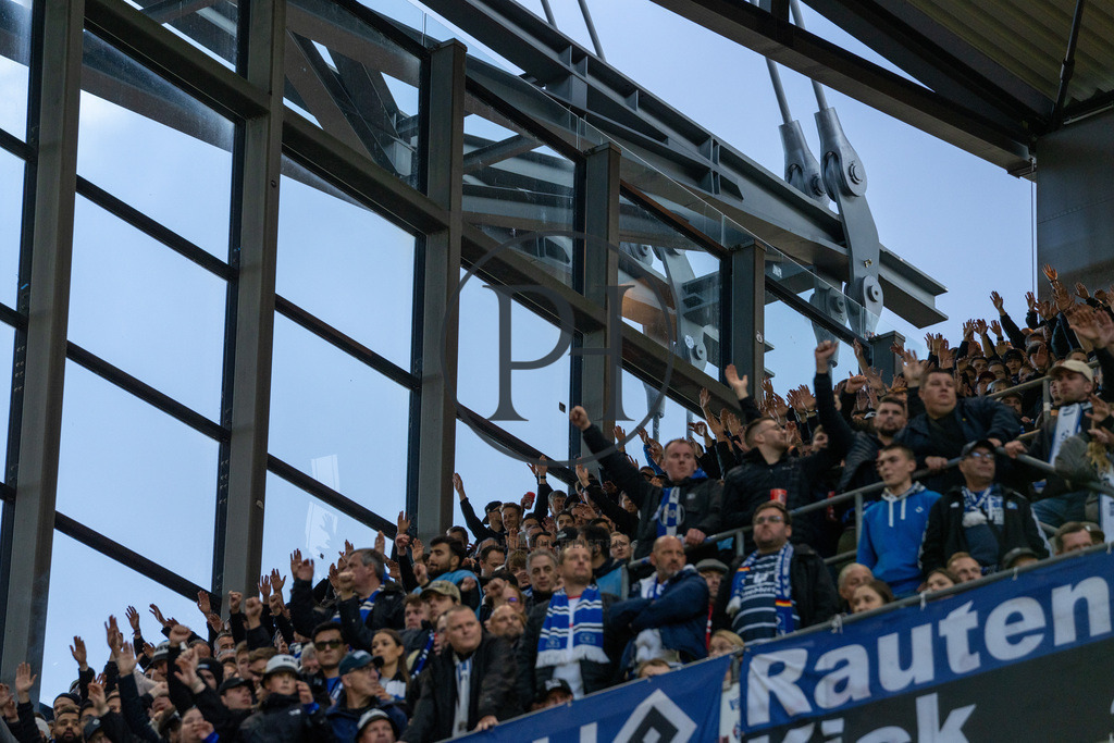 Spieltag 9 Köln - HSV_Sc-148 | Philipp-Heist - Realisiert mit Pictrs.com