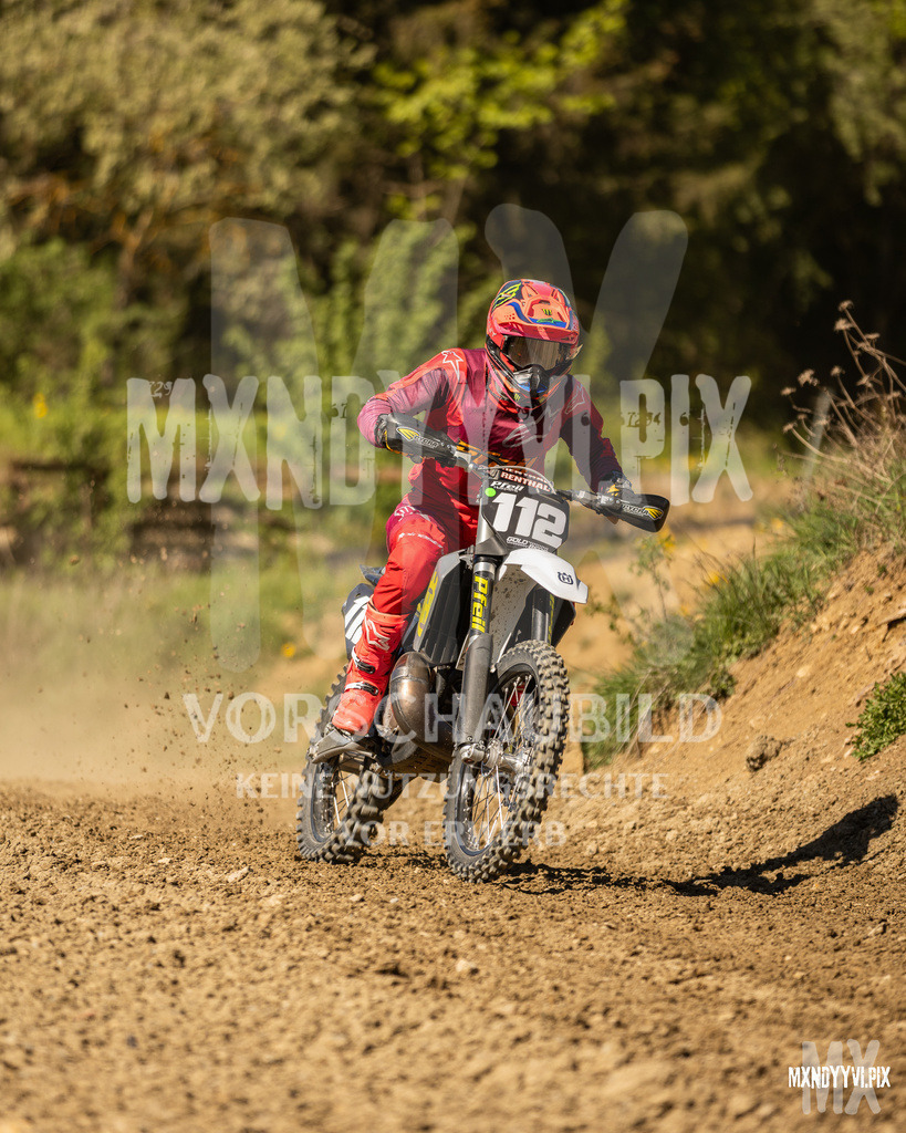 866A4684 | mxndyyvipix
