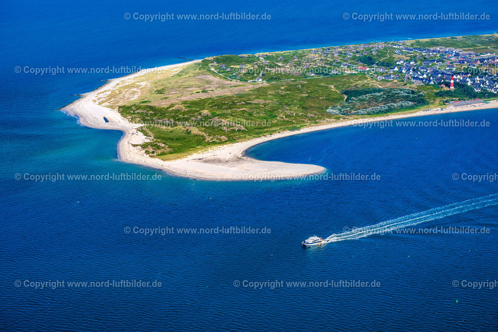 Sylt_Hörnum_Adler_Katamaran_Cat_ELS_7445280824 | HöRNUM (SYLT) 28.08.2024 Küstenbereich und Odde der Nordseeinsel Sylt in Hörnum im Bundesland Schleswig-Holstein. // Coastal area and Odde of the North Sea island of Sylt in Hoernum in the state of Schleswig-Holstein. Foto: Martin Elsen