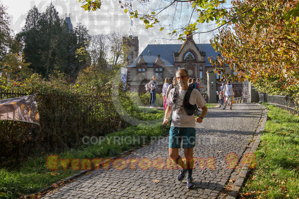 221030_1210_EV8_5764 | Sportfotografie im Rhein-Sieg Kreis, Köln, Bonn, NRW, Rheinland Pfalz, Hessen, etc. Unser Tätigkeitsfeld umfasst den Laufsport vom Volkslauf über den Marathon, Duathlon, Triathon bis zum Ultralauf wie Kölnpfad Ultra oder Schindertrail.
