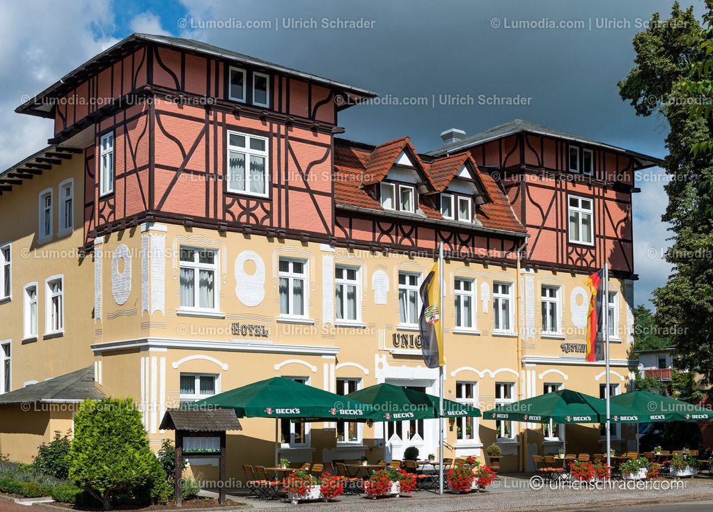 _ulrichschrader.com-129 | Stockfoto und Bilderpool mit Bildmaterial aus Deutschland, dem Harz, Halberstadt, Quedlinburg, Wernigerode und weltweit. Qualitativ hochwertige und professionelle Fotos anschauen und kaufen. - Realisiert mit Pictrs.com