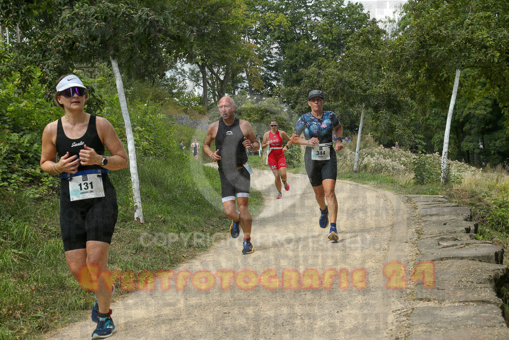 250824_1343_EX1_3406 | Sportfotografie im Rhein-Sieg Kreis, Köln, Bonn, NRW, Rheinland Pfalz, Hessen, etc. Unser Tätigkeitsfeld umfasst den Laufsport vom Volkslauf über den Marathon, Duathlon, Triathon bis zum Ultralauf wie Kölnpfad Ultra oder Schindertrail.