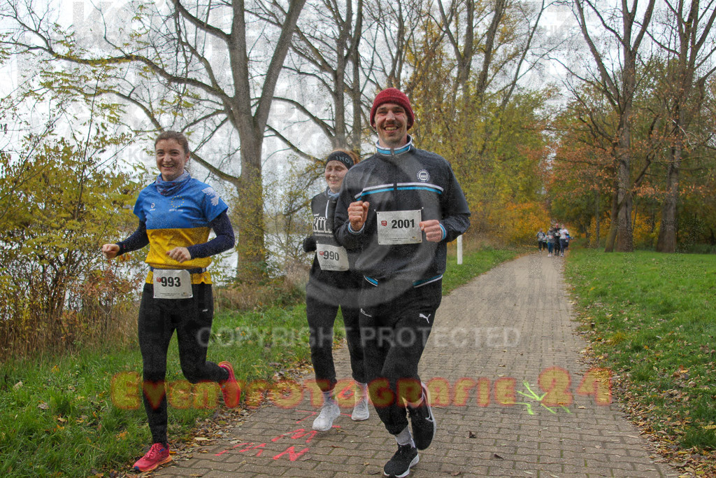 221127_1046_EV4_2227 | Sportfotografie im Rhein-Sieg Kreis, Köln, Bonn, NRW, Rheinland Pfalz, Hessen, etc. Unser Tätigkeitsfeld umfasst den Laufsport vom Volkslauf über den Marathon, Duathlon, Triathon bis zum Ultralauf wie Kölnpfad Ultra oder Schindertrail.