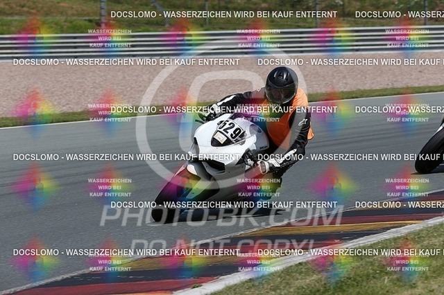2016-07-01-PBK-3243 | Sportfotografie; SlowMotion; Video; Rennstrecke; Hafeneger; RSE; Speer; Trackday; Motorsportarena; Hockenheimring; Brno; Most; Barcelona; Valencia, Benny; Kaetzmer;