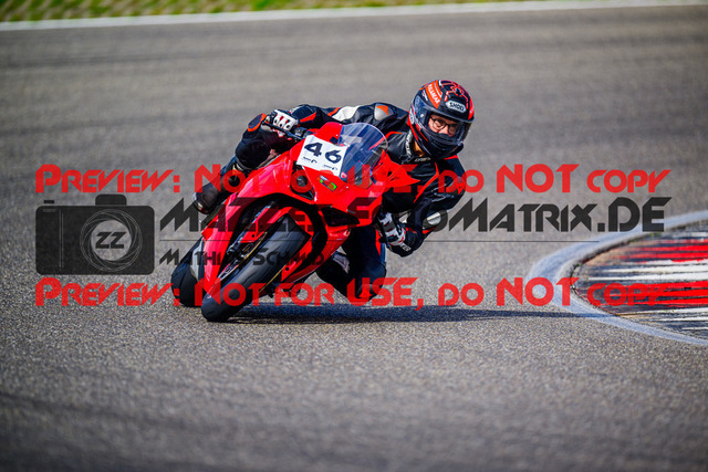 MaZZes_FotoMatrix_240911_6007705_5425 | GRUEN