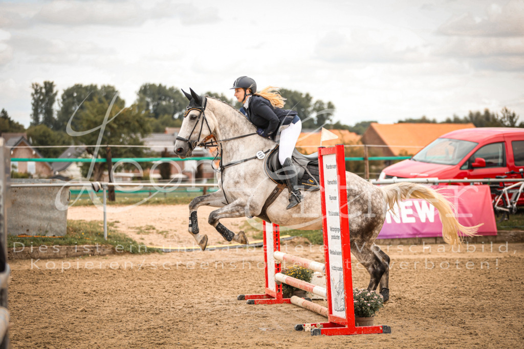 06.SoSpWB00281 | Leoni Ertmer Photography - Realisiert mit Pictrs.com