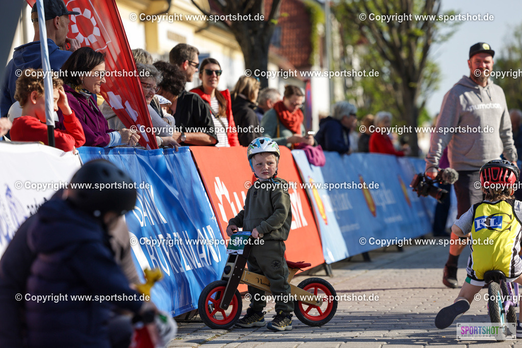 066_VJ__4349 | Neusiedlersee Radmarathon 2026@sportshot_your_pictrs #yourpictures#roadtowm2029 #nrm #neusiedlerseeradmarathon #neusiedlersee #neusiedlerseetourismus #burgenland #mörbisch #nrm26 #burgenlandtourismus #voglundco #poweredbyburgenlandtourismus #radsport #rad #marathon #ucigranfondo #visitburgenland #ucigranfondoworldseries