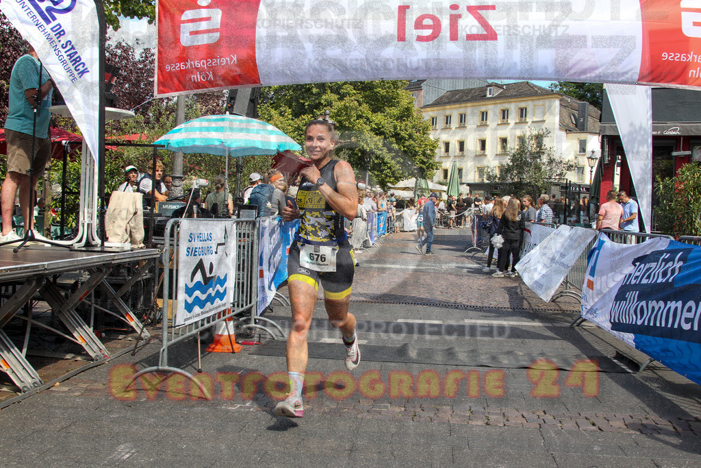 250824_1440_EV4_2052 | Sportfotografie im Rhein-Sieg Kreis, Köln, Bonn, NRW, Rheinland Pfalz, Hessen, etc. Unser Tätigkeitsfeld umfasst den Laufsport vom Volkslauf über den Marathon, Duathlon, Triathon bis zum Ultralauf wie Kölnpfad Ultra oder Schindertrail.