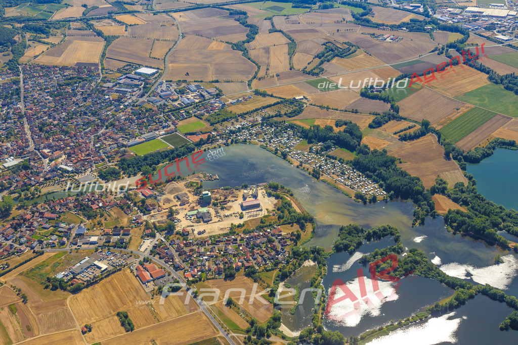 Luftbild von  Sand-am-main - Luftaufnahme wurde 2015 von https://frankenair.de mittels Flugzeug (keine Drohne) erstellt - die Geschenkidee