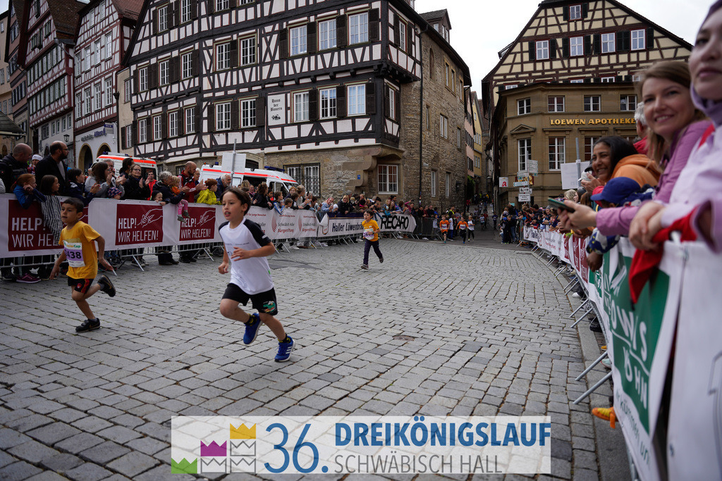 AOK Junior Cup 400m | 3Königslauf 2022 AOK Junior Cup 400m - Realisiert mit Pictrs.com