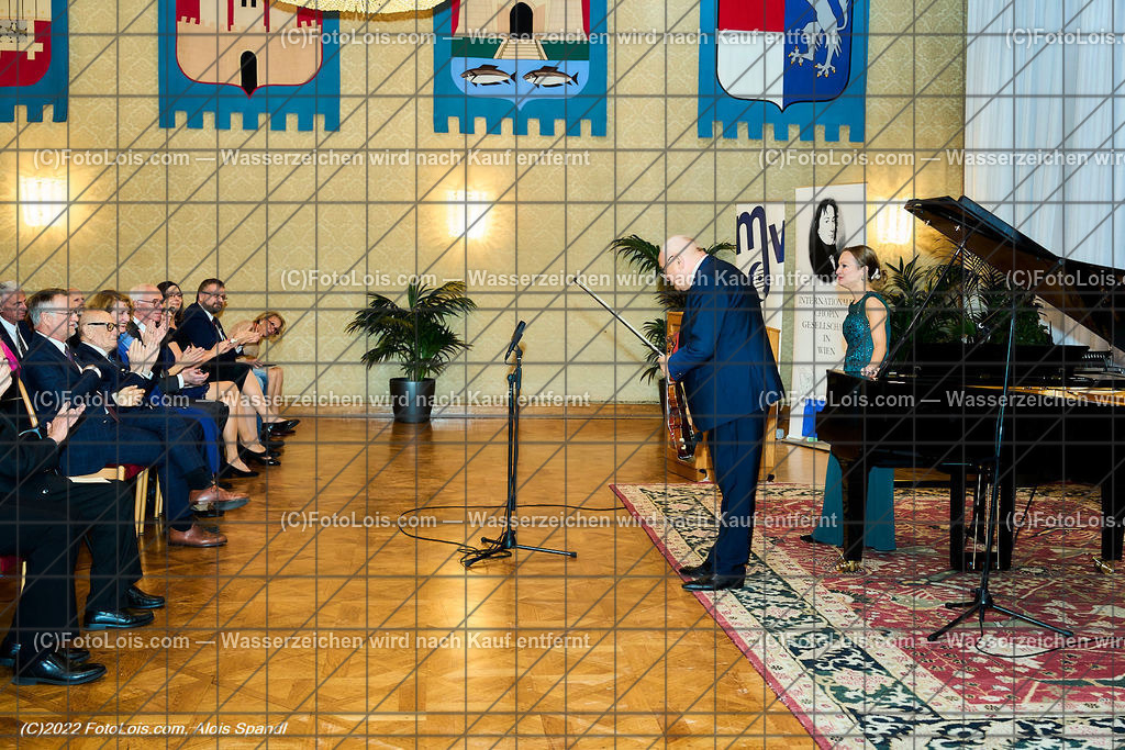 ALP3534_CHOPIN-Gesellschaft_Jubilaeum_Zienkowski-Rehling | (C)FotoLois.com, Alois Spandl, Festveranstaltung '70 Jahre internationale CHOPIN-Gesellschaft in Wien' mit Einladung durch den Bürgermeister der Bundeshauptstadt Wien, Dr. Michael Ludwig (vertreten durch Mag. Thomas Reindl), Wappensaal des Wiener Rathauses, Sa 29. Oktober 2022.
