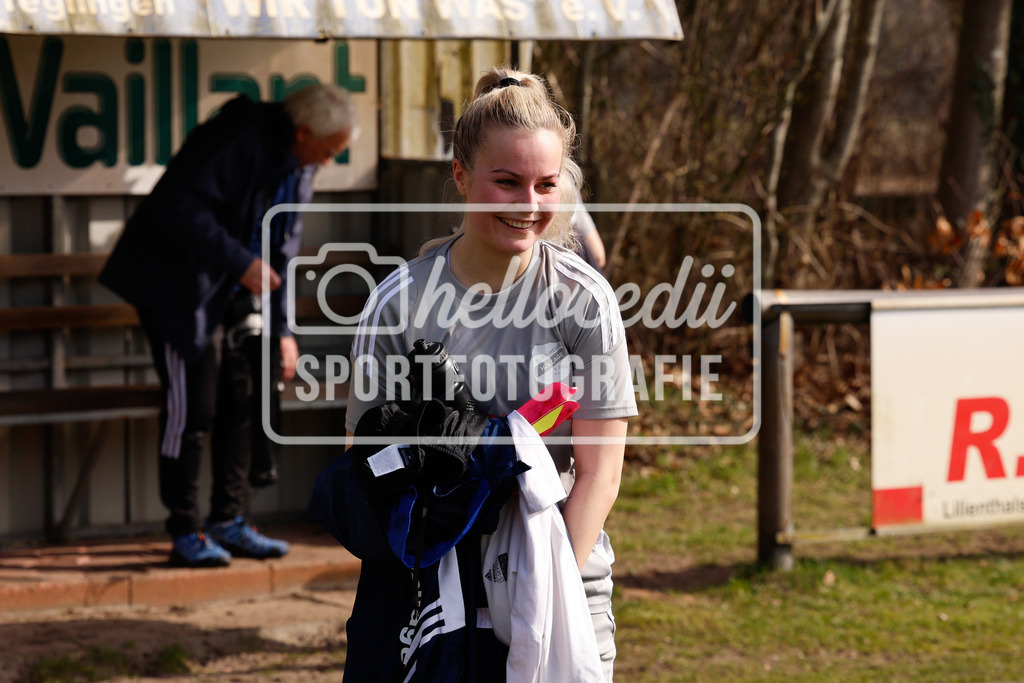 Fußball I Frauen I Saison 2025-2026 I Oberliga Niedersachsen I 15. Spieltag I SV Meppen 1912 e.v. U20 2 - BW Hollage -93 | realhellocedii - Realisiert mit Pictrs.com
