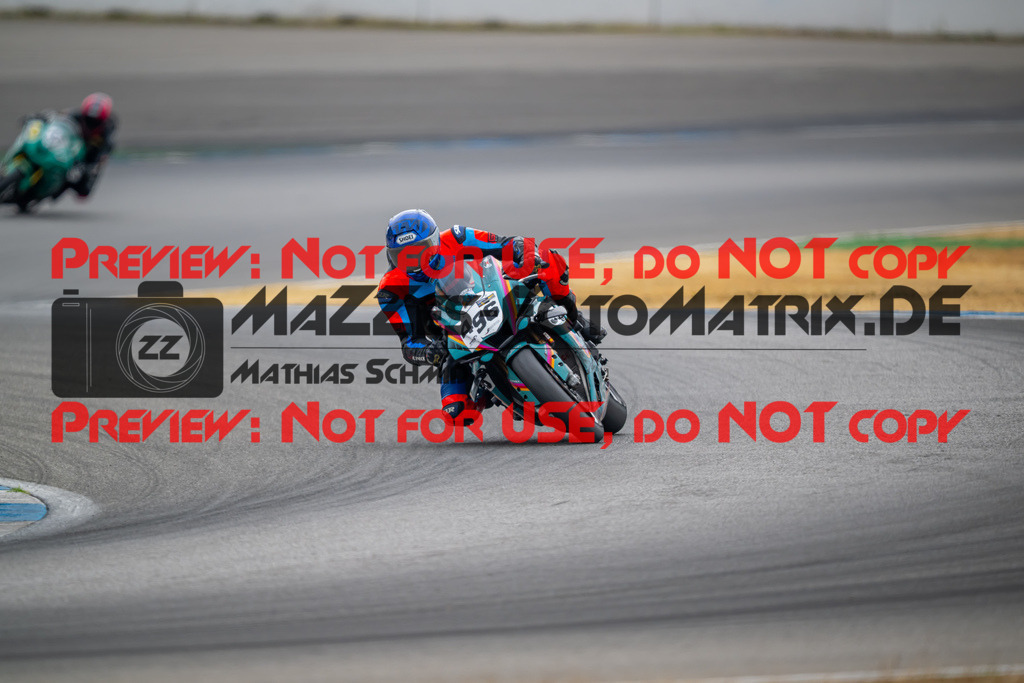 MaZZes-Fotomatrix-20260809-579127 | R1