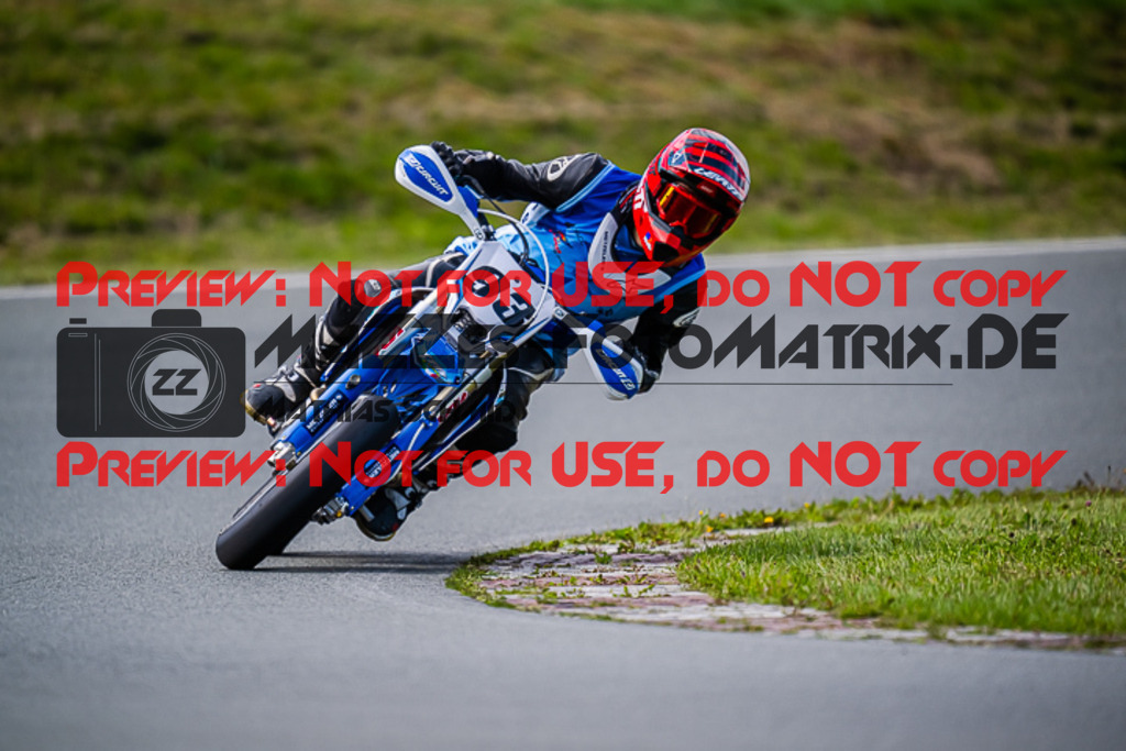 MaZZes_FotoMatrix_220903_2548 | S4