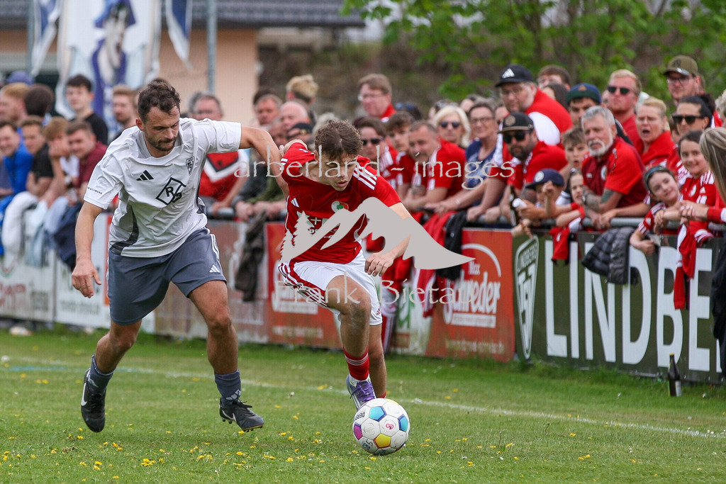 993T0319 | Medien- Sport- Entertainmentfotos