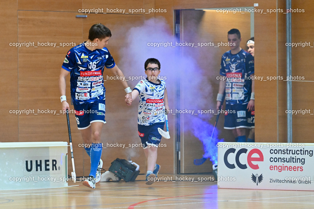 VSV Unihockey vs. Wiener Floorballferein 6.4.2024 | #16 Manuel Flaschberger VSV Unihockey, VSV Unihockey vs. Wiener Floorballferein 6.4.2024, VSV Unihockey vs. Wiener Floorballferein  am 06.04.2024 in Villach (Ballspielhalle St. Martin), Austria, (Photo by Bernd Stefan)