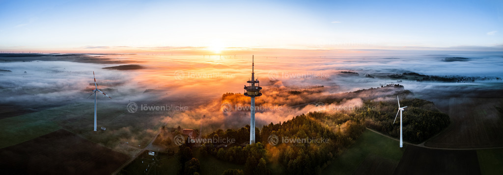 Wetterwarte Stötten im leuchtenden Nebel | löwenblicke | shop
