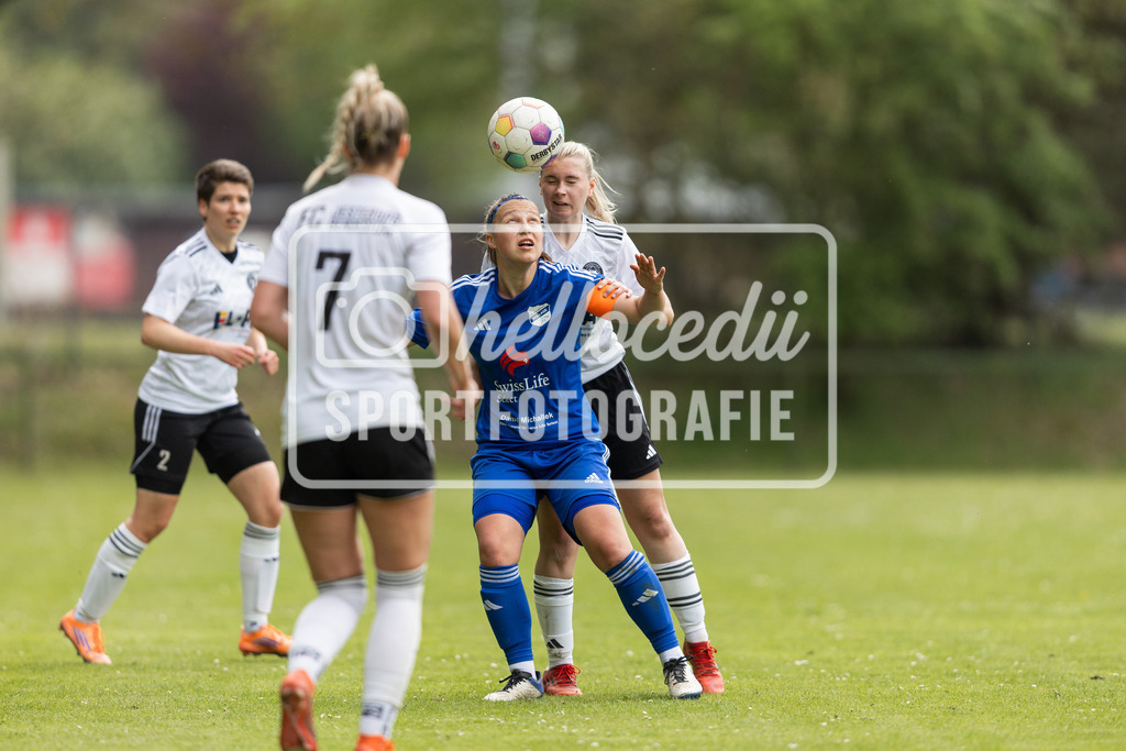 Fußball I Frauen I Saison 2025-2026 I Oberliga Niedersachsen I FC Jesteburg-Bendestorf - BW Hollage I 12751 | realhellocedii - Realisiert mit Pictrs.com