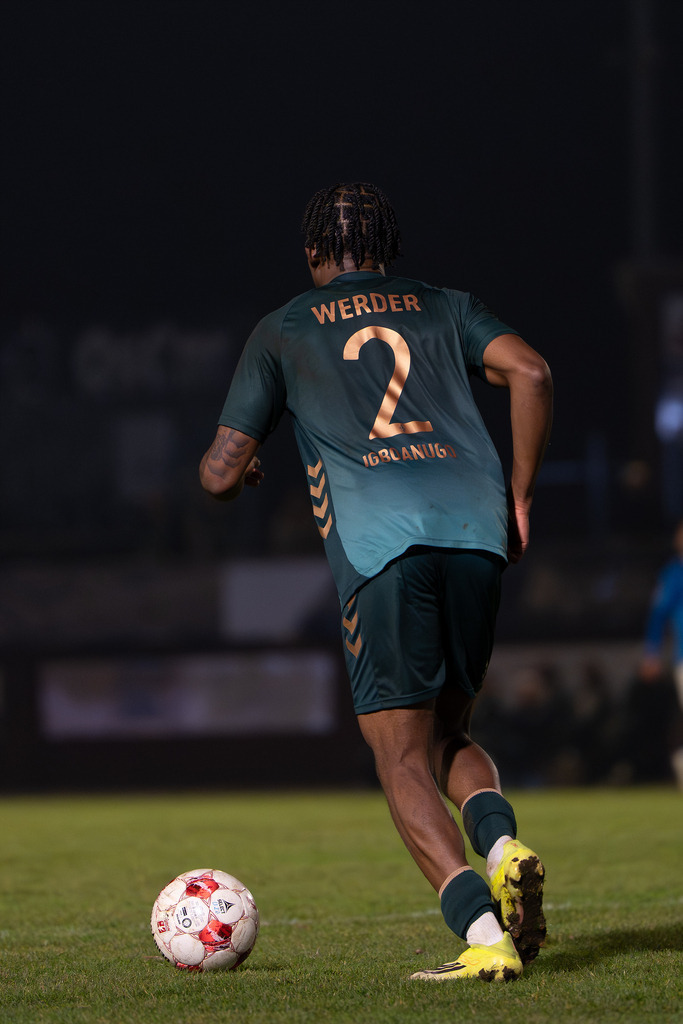 Fußball I Herren I Saison 2025-2026 I Regionalliga Nord I 25. Spieltag I TuS Blau-Weiß Lohne - Werder Bremen II I 6425 | jns.sportfotos - Realisiert mit Pictrs.com
