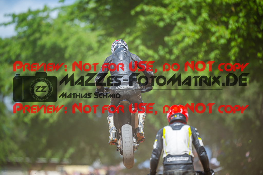 MaZZes_FotoMatrix_220529_6350 | Fotograf Mathias Schmid
Sportfotograf,
Eventfotograf,
Hochzeitsfotograf,
Portraitfotograf