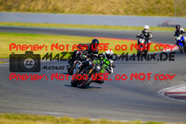 MaZZes_FotoMatrix_240725_6007705_8759 | GRUEN