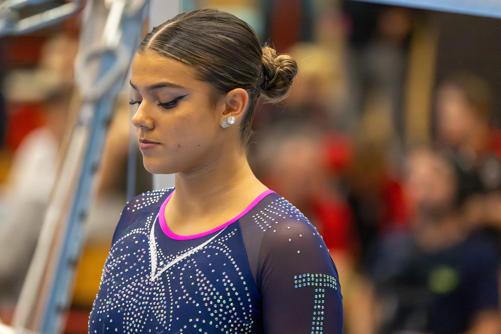 Deutsche Turnliga DTL (Bundesliga) der Frauen, 3. Wettkampftag 2025 in Ketsch***Kiara Raffin (TG Mannheim) am Stufenbarren | Deutsche Turnliga DTL (Bundesliga) der Frauen, 3. Wettkampftag 2025 in Ketsch***Kiara Raffin (TG Mannheim) am Stufenbarren - Realisiert mit Pictrs.com