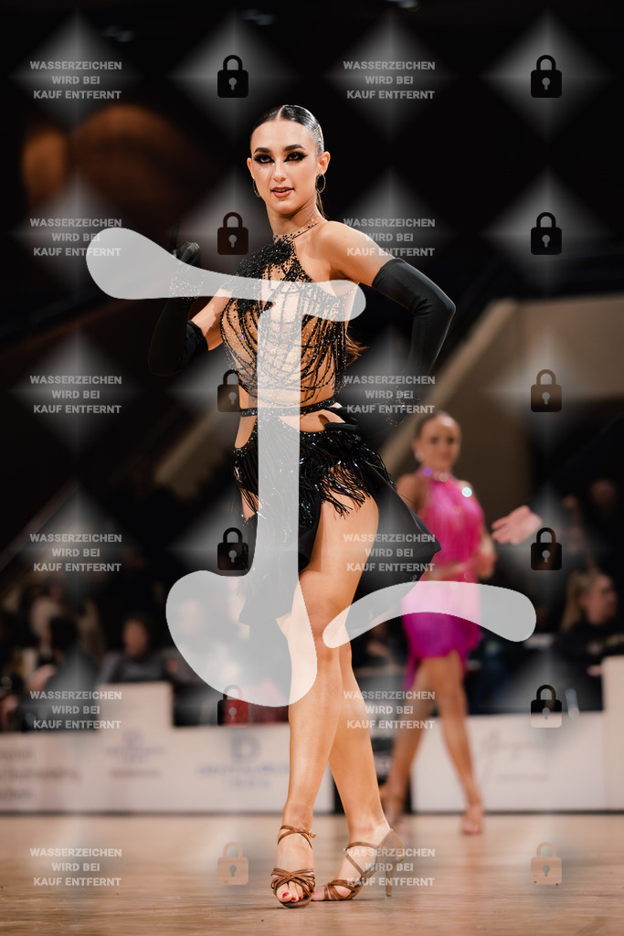 Goldstadtpokal 2025 - WDSF Open Latin Youth 5th (73) Toni Cortes _ Gabriela Derlatka (Spain)-2025-01-25-6809 | Webshop for digital downloads and prints of dance sport, event & show photographer Julian Link - Realisiert mit Pictrs.com