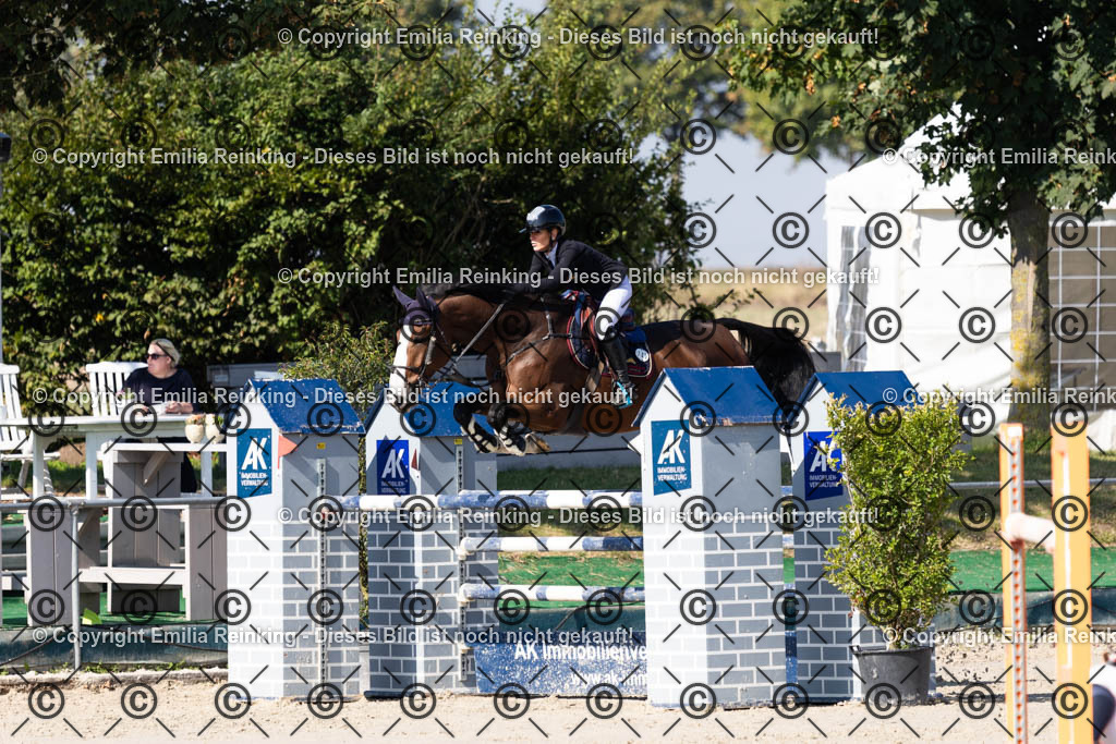 CL5A6357 | Emilia Reinking Fotografie - Realisiert mit Pictrs.com