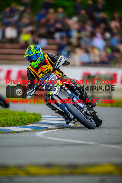 MaZZes_Fotomatrix_20250504_6007705_6235-2 | UE40