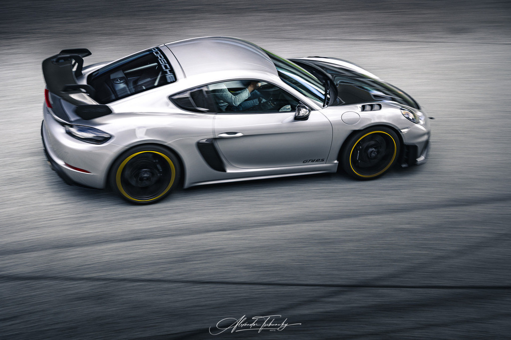 R6AT3242 _Alexander Tschuncky | Entdecken Sie die faszinierende Welt von Alexander Tschuncky Arts: Kreative Fotografie, atemberaubende Automobilkunst und hochwertiger Bilderdruck. Lassen Sie sich inspirieren! - Realisiert mit Pictrs.com