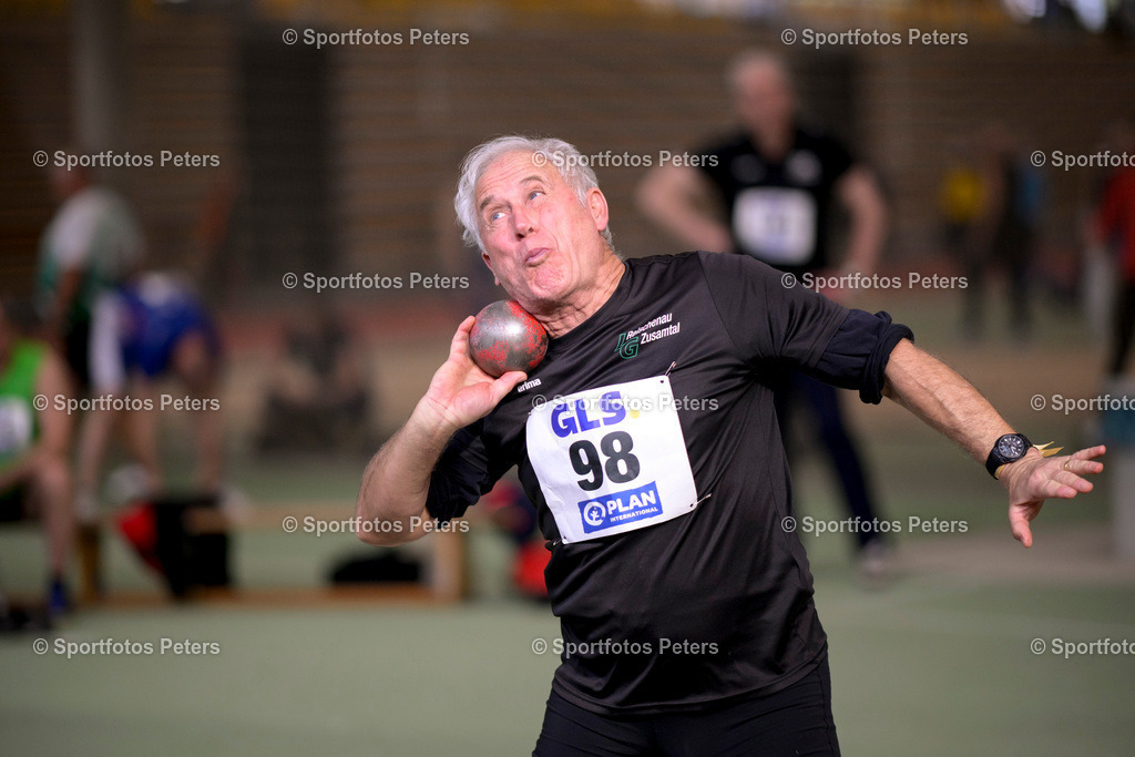 Deutsche Hallenmeisterschaften Masters - Samstag_93 | Deutsche Meisterschaften Halle Masters am 02.03.2024 in Dortmund 

Foto: Kai Peters - Realisiert mit Pictrs.com