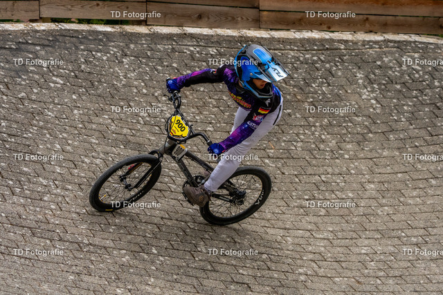 BayBMX2026-05577 | Fotogalerie von Thomas Dettweiler mit Eventbildern und lizenzfreien Fotos. Perfekt als Wandbild, für Büro, Website oder private Nutzung. - Realisiert mit Pictrs.com
