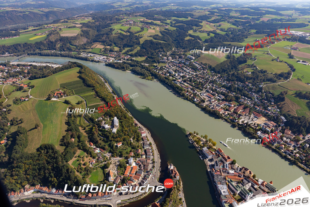 Die Luftbildaufnahme Dreifluesseeck - Passau wurde 2020 mittels Flugzeug (keine Drohne) erstellt. Perfekte Schärfe und Druck- Ergebnisse- Garantiert!