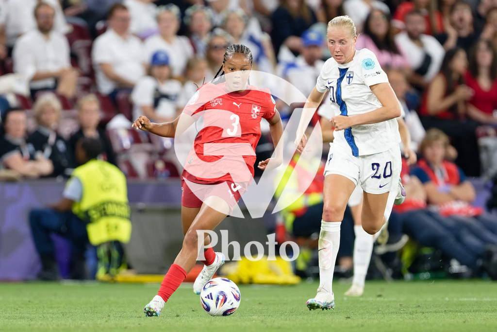Finland v Switzerland: UEFA Women's EURO 2025 Group A | GENEVA, SWITZERLAND - JULY 10: Leila Wandeler of Switzerland (L) and Eveliina Summanen of Finland (R) fight for possession  during the UEFA Women's EURO 2025 Group A match between Finland and Switzerland at Stade de Geneve on July 10, 2025 in Geneva, Switzerland. (Photo by Giuseppe Velletri/Sports Press Photo/Getty Images)